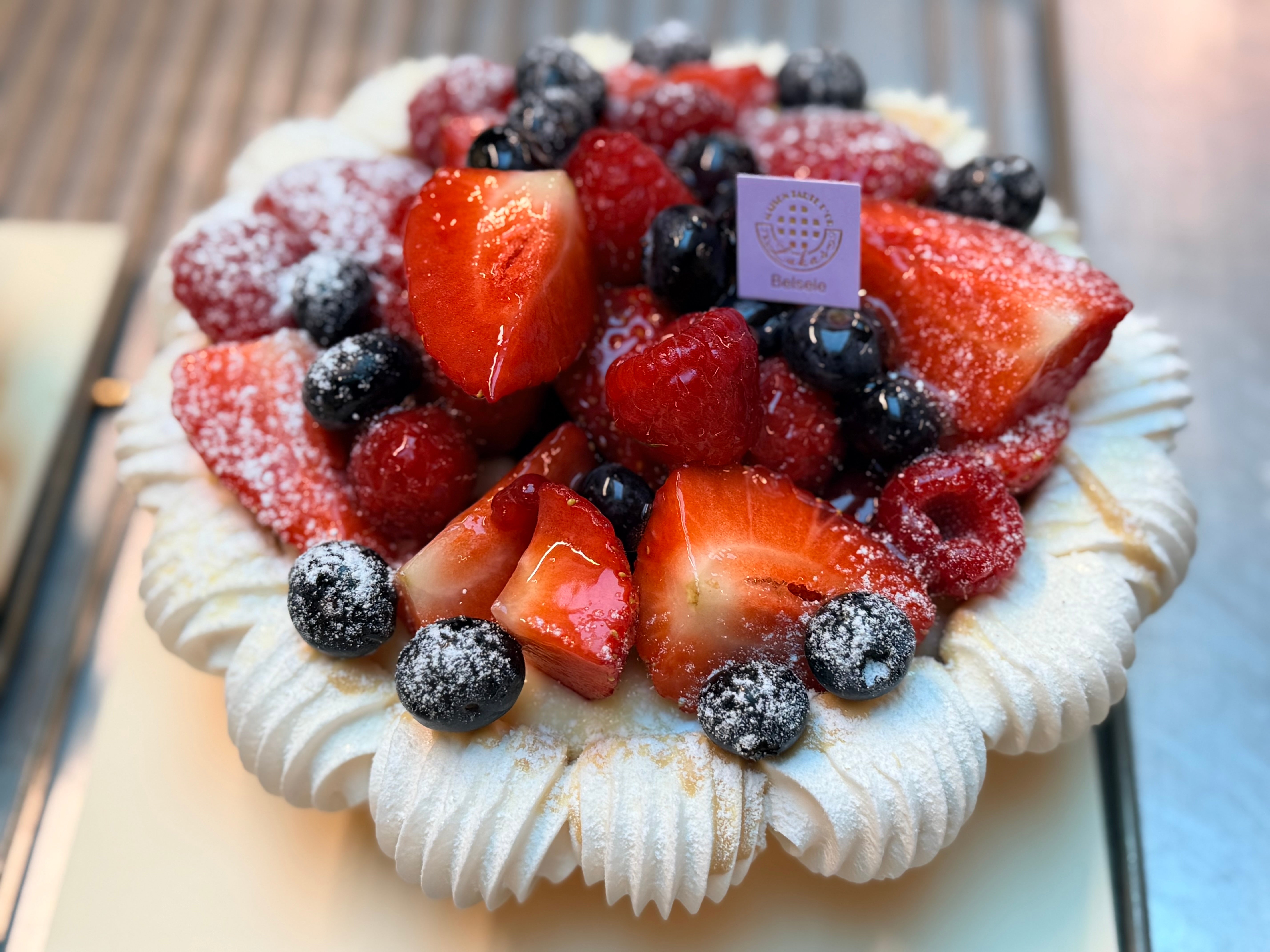 T PAVLOVA 5 pers
