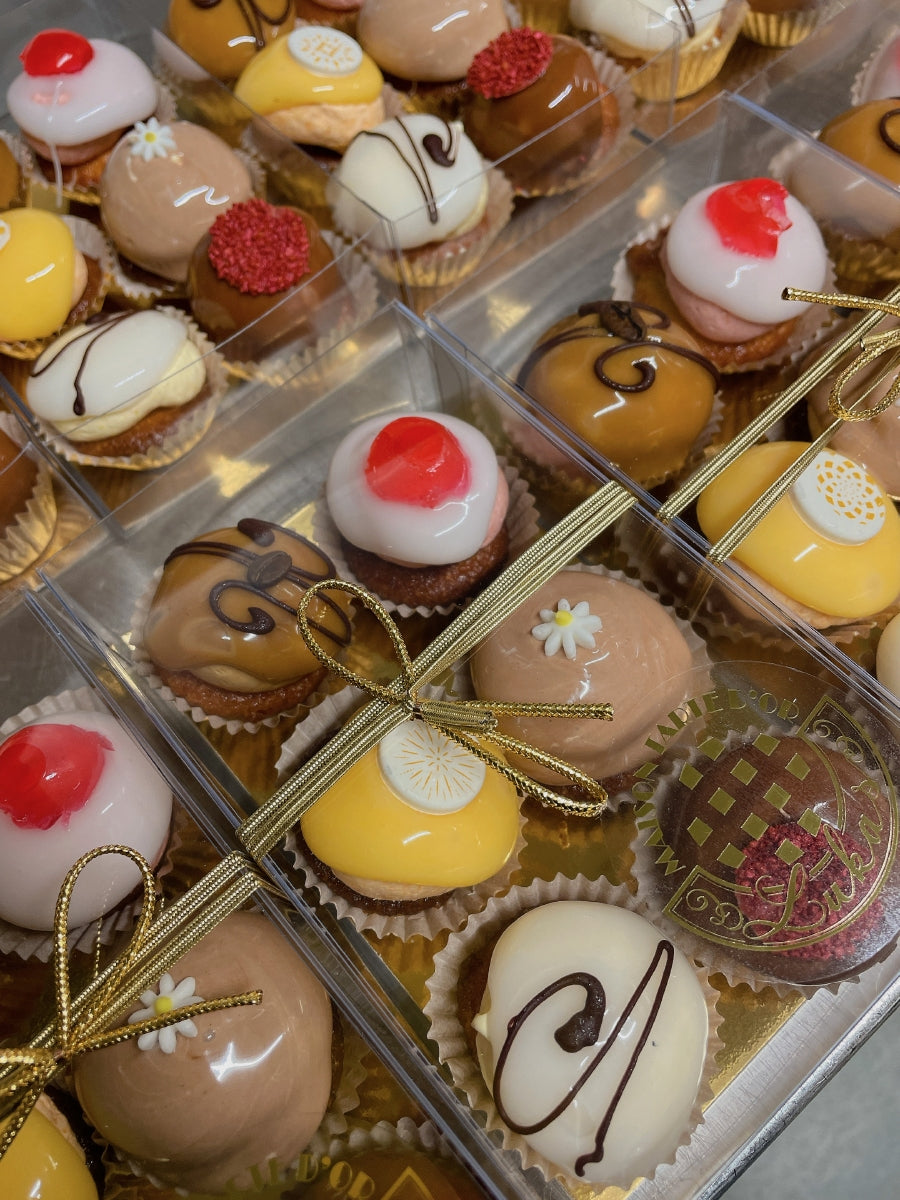 PETIT FOURS 6 st